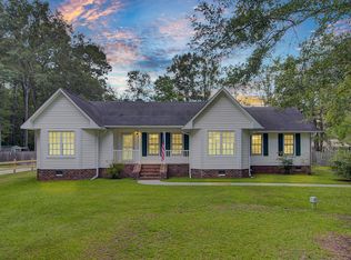 104 Charpia Ave, Summerville, SC 29483
