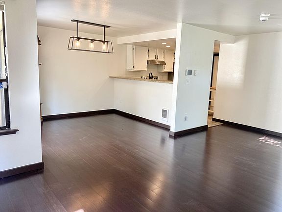 3rd image of 19017 SE 251st Pl