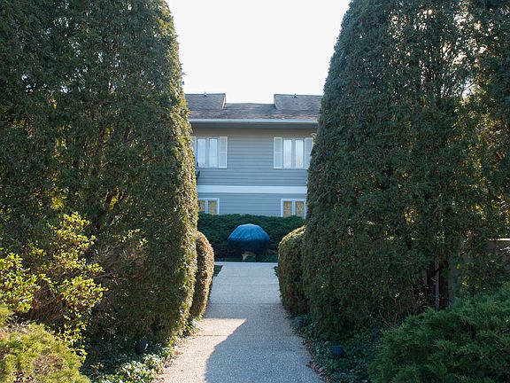 2nd image of 33788 Walnut Grove Dr. #3