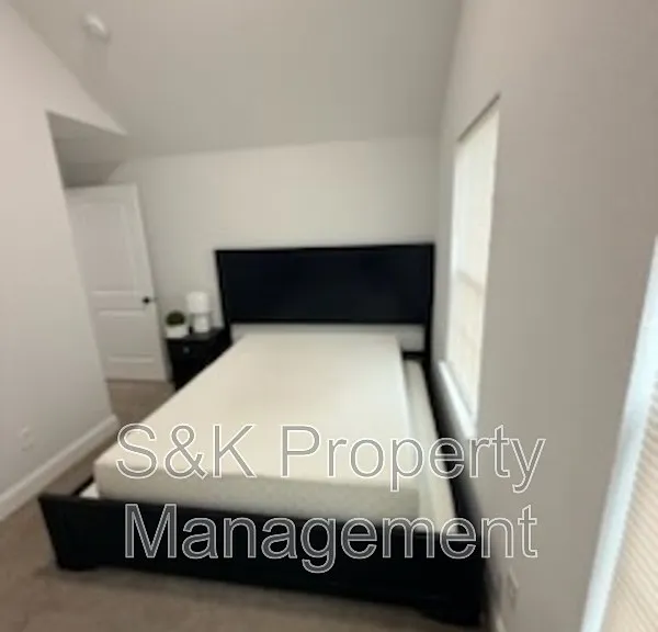 622 Westwood Ave — Photo 5