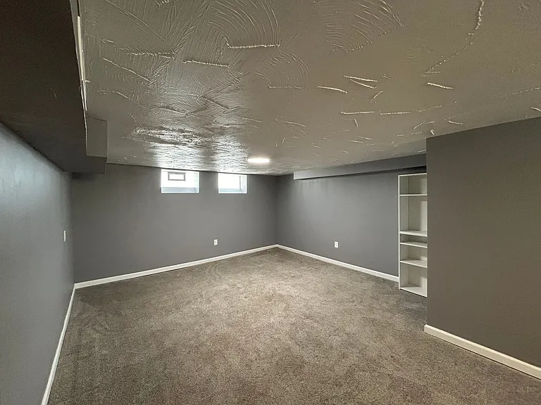 4126 Hinsdale Rd — Photo 52