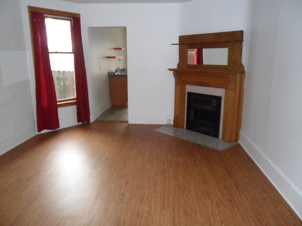 1st image of 365 Potomac Ave #Lwr