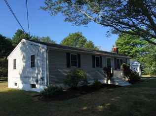 22 Midway Dr, North Kingstown, RI 02852