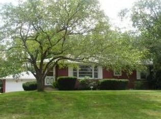 3931 Lakewood Ave, White Bear Township, MN 55110