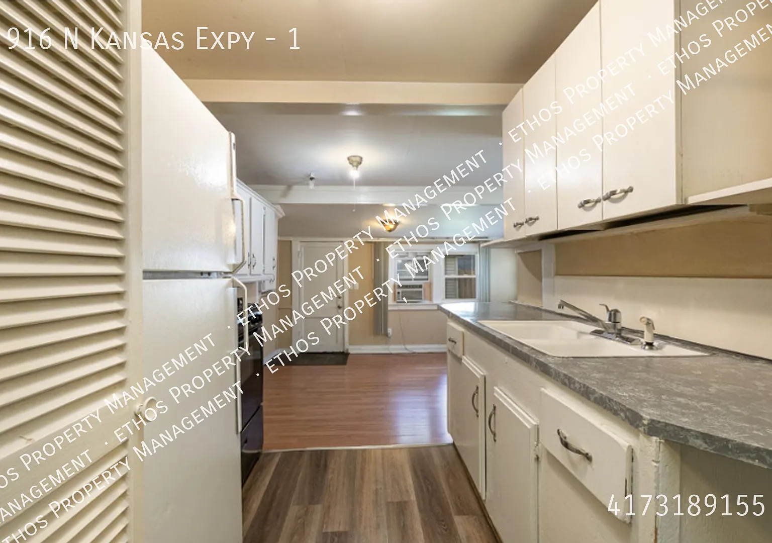 Coming soon - 1bed/ 1 bath Duplex — Photo 2