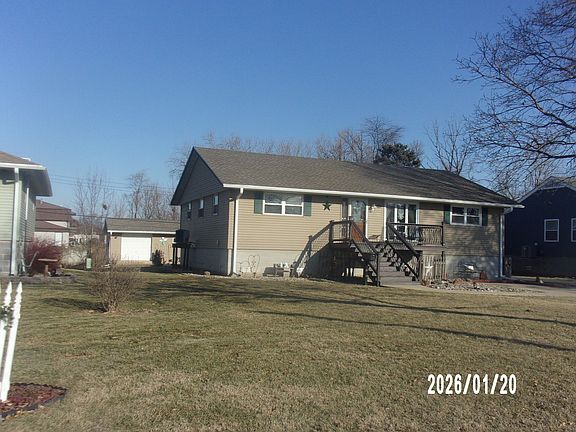 4th image of 120 W Herron Ct