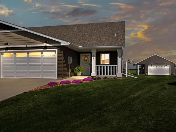 919 3rd Ave SE, Hayfield, MN 55940