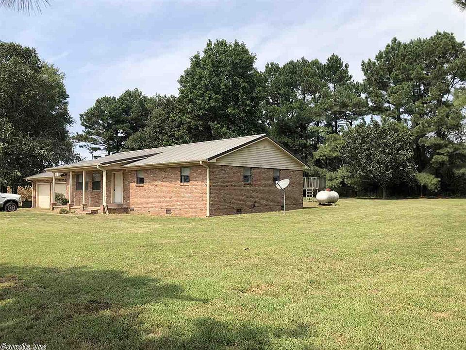 1st image of 585 County Road 142