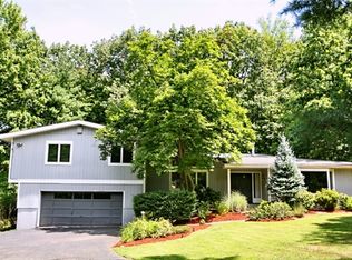 3 Century Rd, Palisades, NY 10964