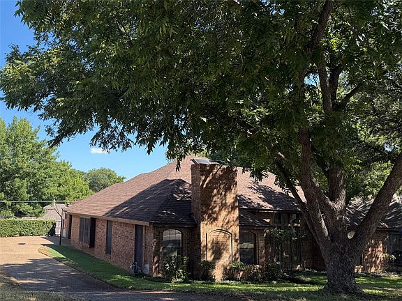 2nd image of 4307 Waycross Dr