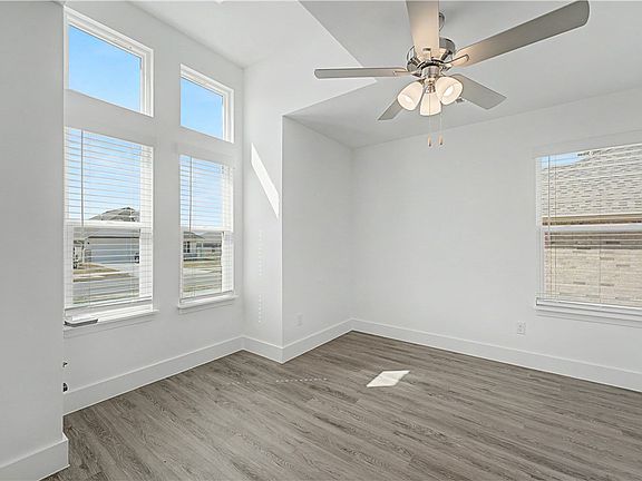 4th image of 2530 Elstar Ct
