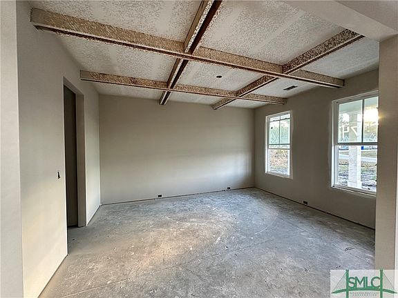 3rd image of 72 Oakmont Drive