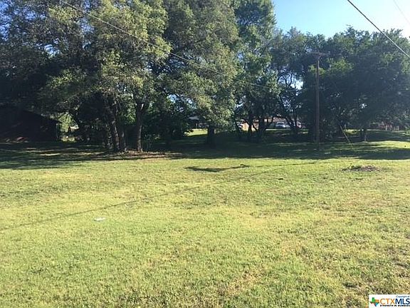 4th image of Hillcrest Dr