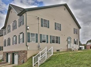 8807 Ashton Rd, Philadelphia, PA 19136