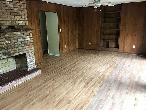 2nd image of 61073 Dogwood Dr