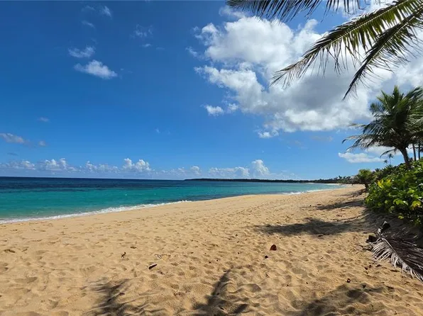 CHALETS DE LA PLAYA 178 CARIBE ST. #178, VEGA BAJA, PR 00693