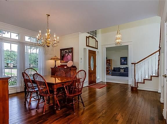 5th image of 4108 Westmoreland Dr
