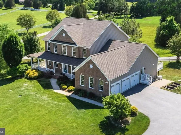 7035 Wilderness Ct, Owings, MD 20736