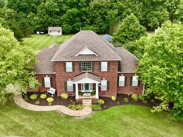 125 Lena Loop, Burns, TN 37029