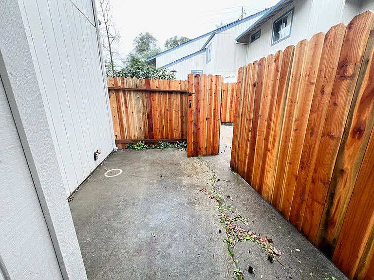 13340 Luther Rd #10 — Photo 8