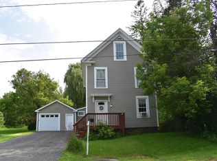150 West St, Pittsfield, ME 04967