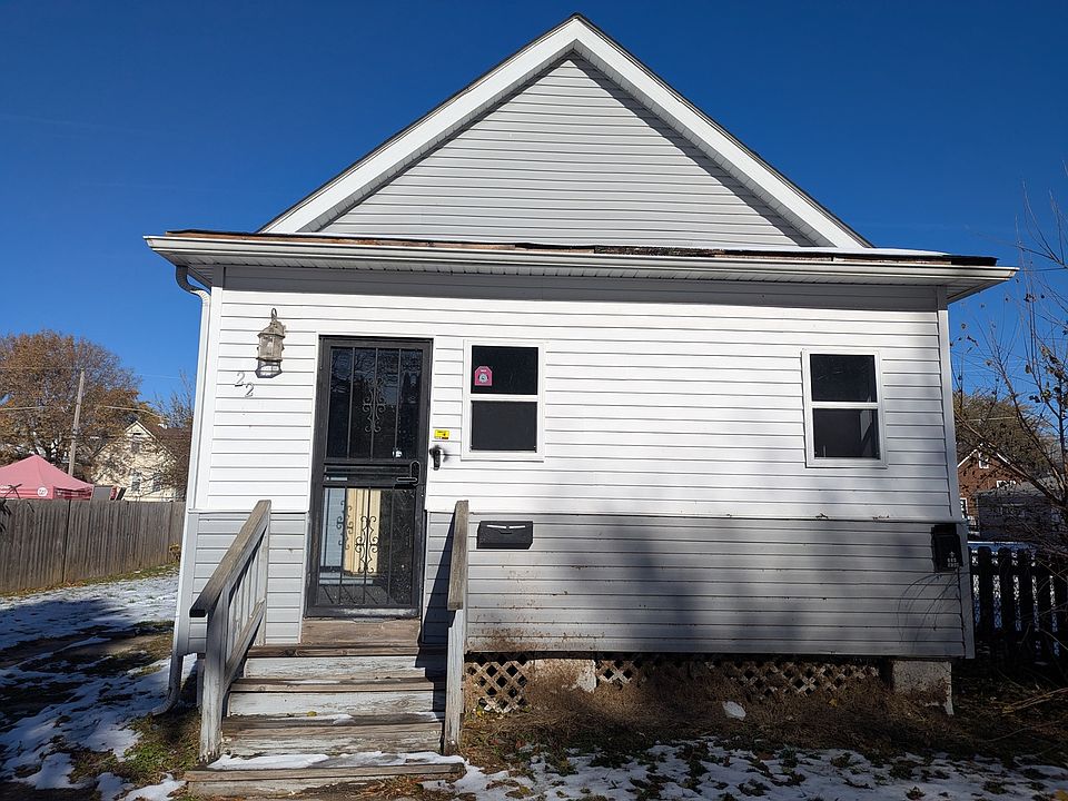 1st image of 224 156th St