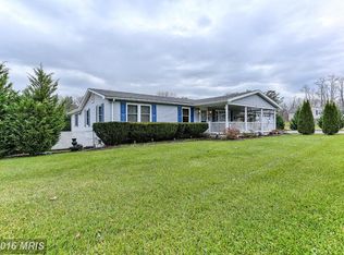 10705 Honeyfield Rd, Williamsport, MD 21795