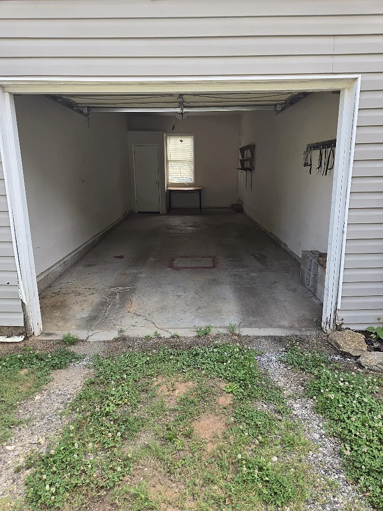 2 bed, 1100 sqft, $1,225 — Photo 4