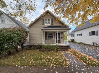 28 Glenwood Ave, Tonawanda, NY 14150