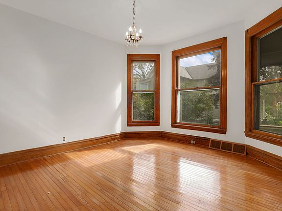 5th image of 150 N Cuyler Ave
