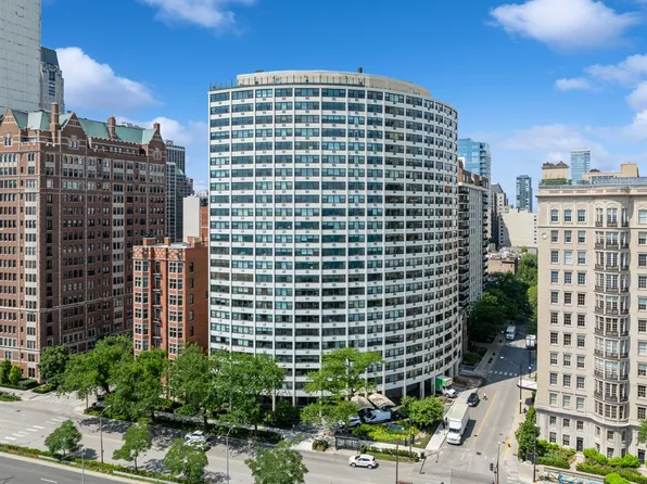 (undisclosed Address), Chicago, IL 60611