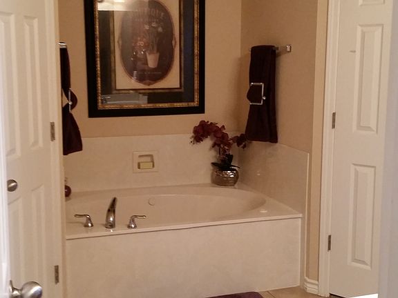 5th image of 5501 Summerwood Ln