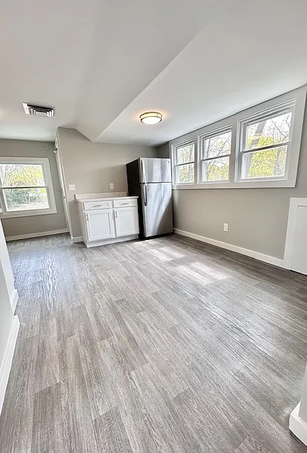 1 bed, 725 sqft, $1,595 — Photo 4