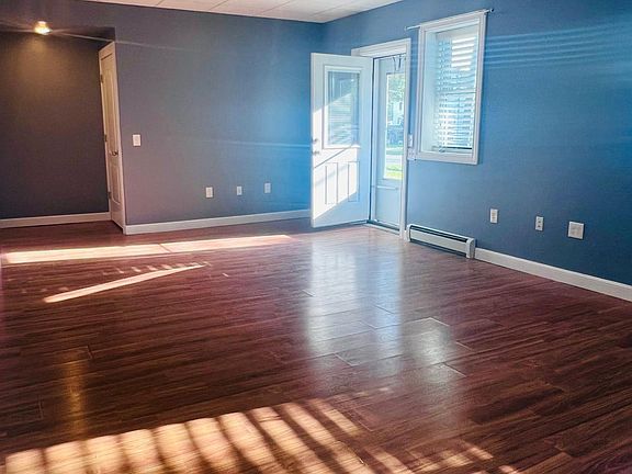 4th image of 104 N 19th St Floor 1