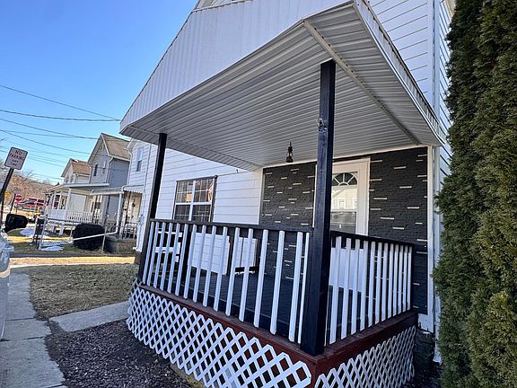 2nd image of 236 Howard St