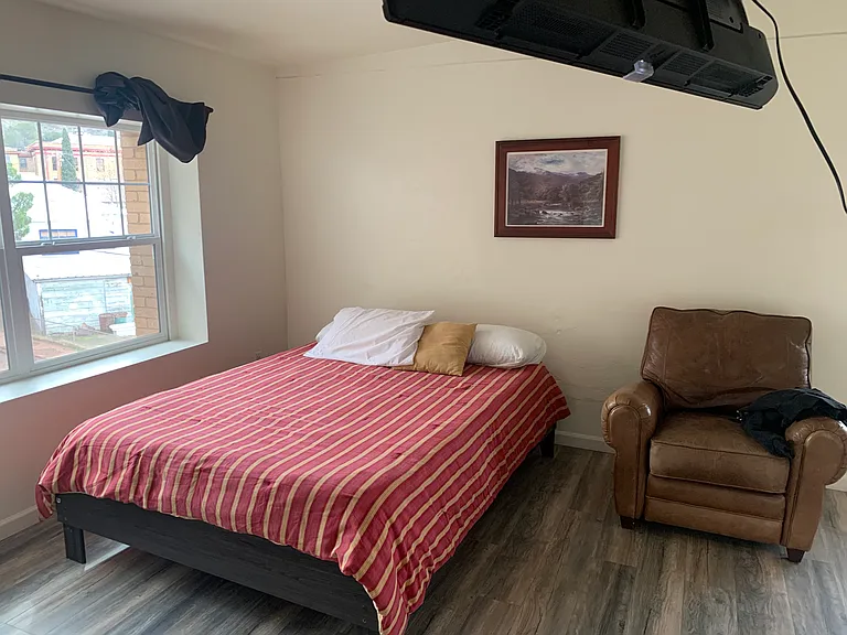 249 Leonard Ave #20 — Photo 6