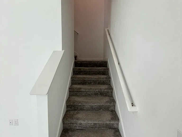 1098 Pacific Dunes Ct — Photo 22