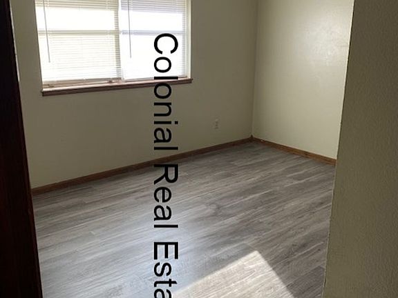 2nd image of 720 Laurelwood Dr APT D