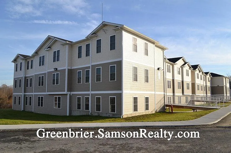 1 bed, 1119 sqft, $2,450 — Photo 3