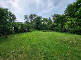 W1250 BEACH ROAD, East Troy, WI 53120