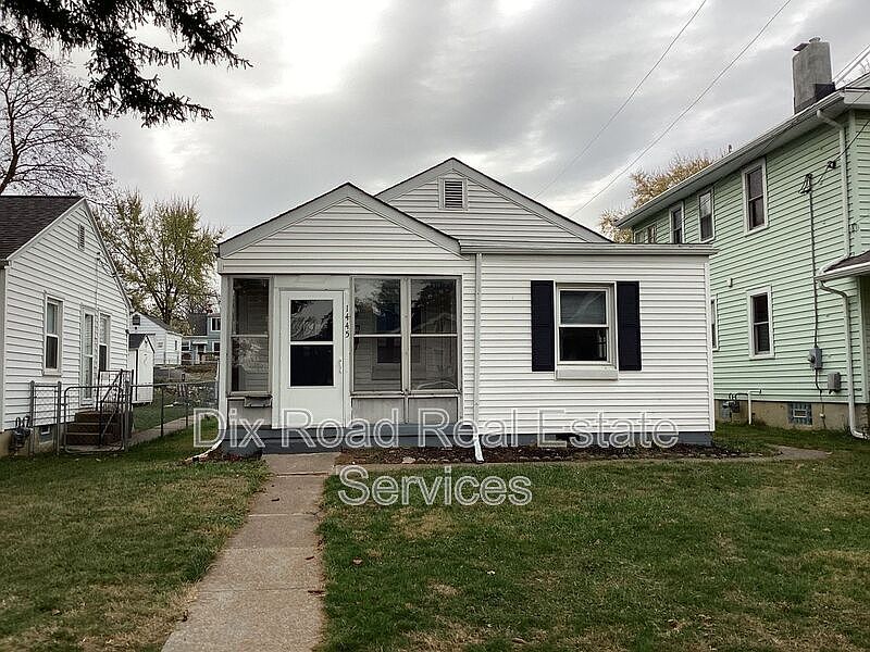 1st image of 1445 Southlyn Dr