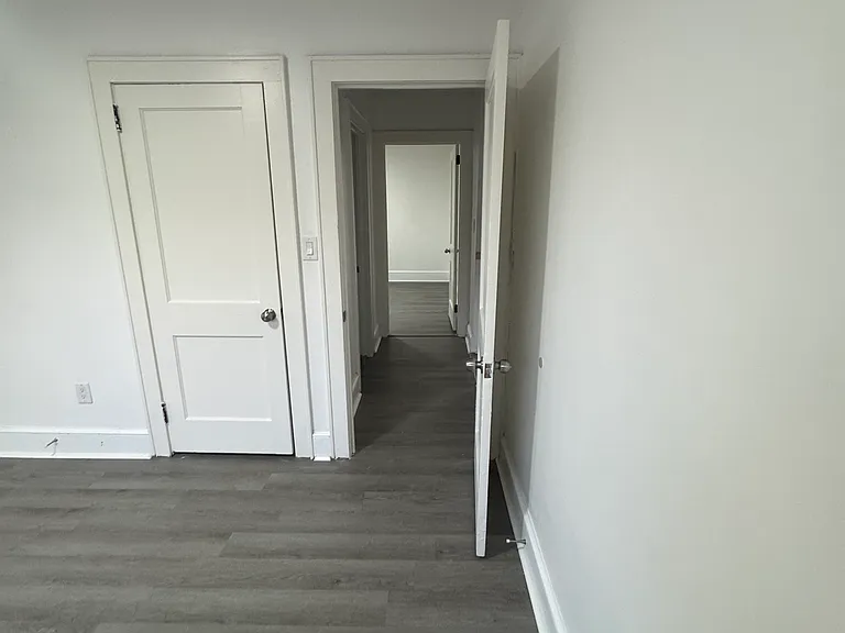 35 Rapallo Ave #3E — Photo 15