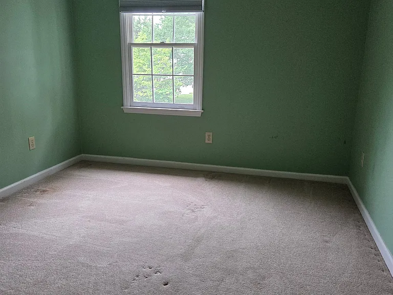 305 Seminole Dr — Photo 22