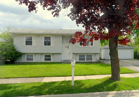 1749 Newport St photo 1