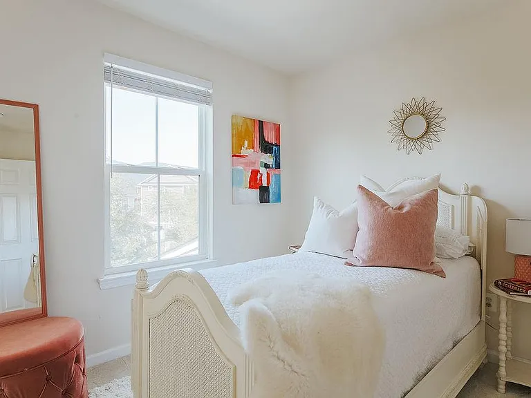1471 Wickham Pond Dr — Photo 14