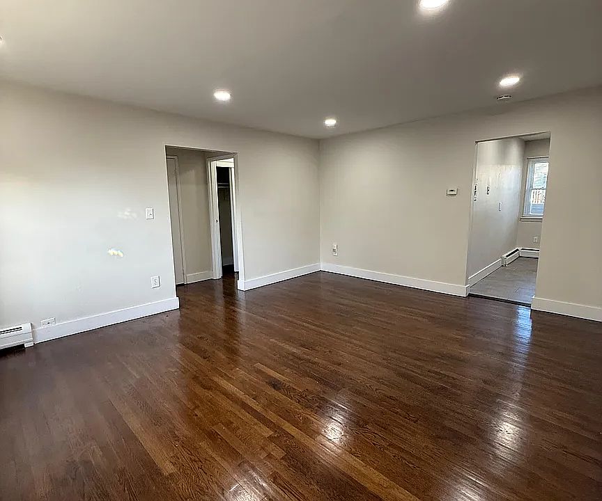 2nd image of 501 Rahway Ave #11C