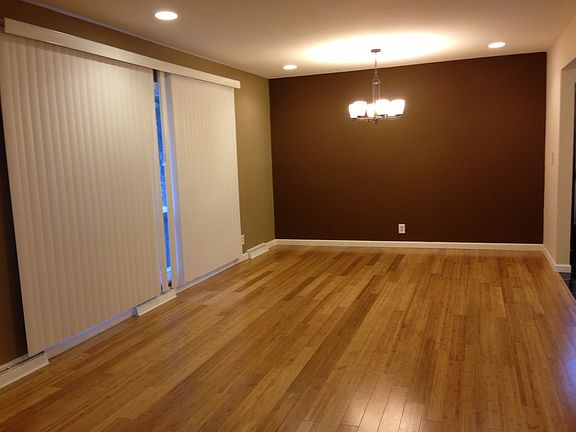 5th image of 8817 Iroquois Dr