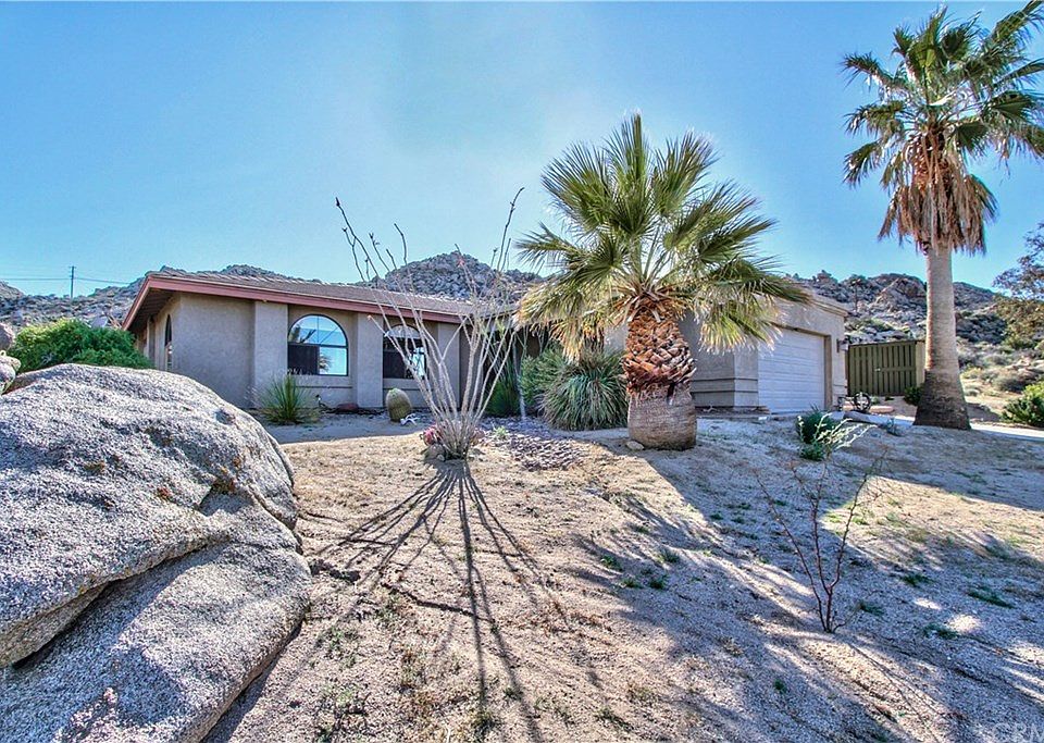 1st image of 58761 Avenida Los Feliz