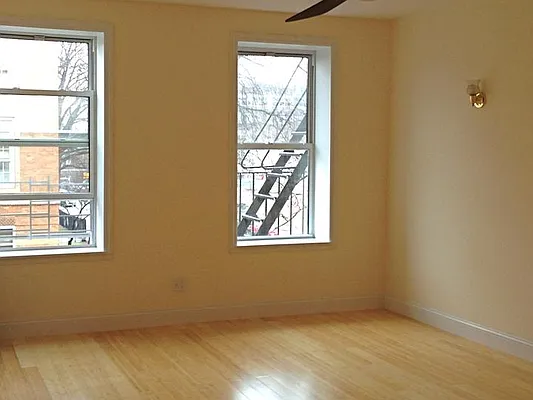 Rented by Newcastle Realty Services | media 30