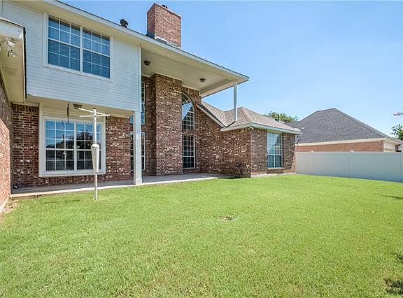 4th image of 1408 Daventry Dr